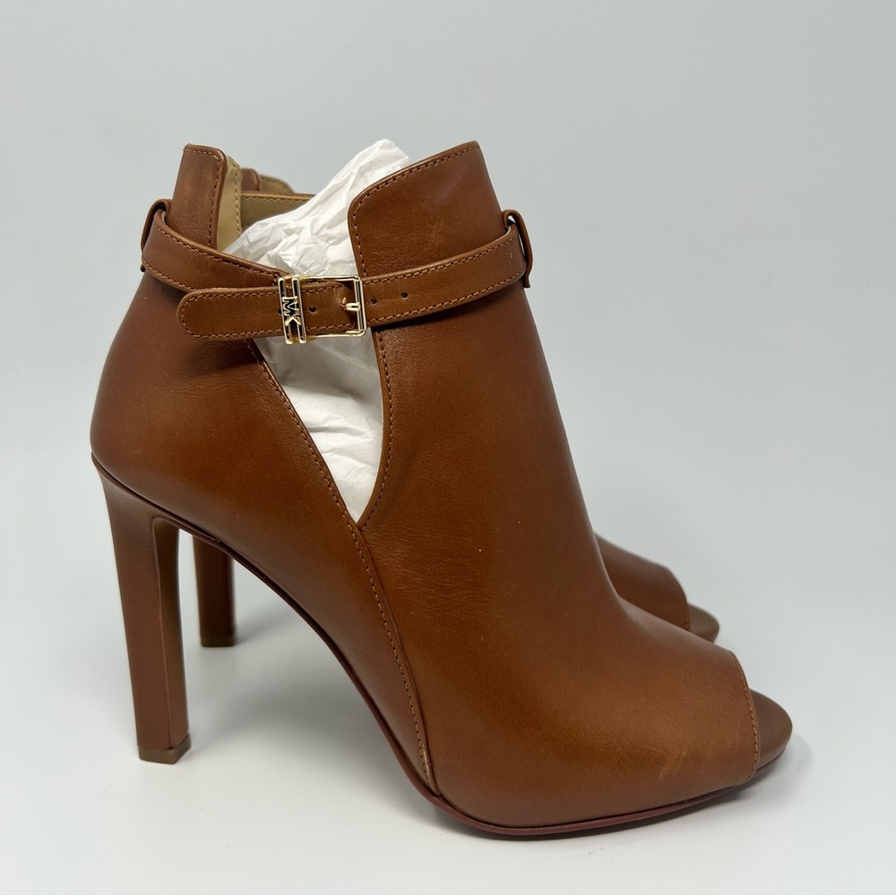 Michael Kors Lawson Bootie - Picture 2 of 9